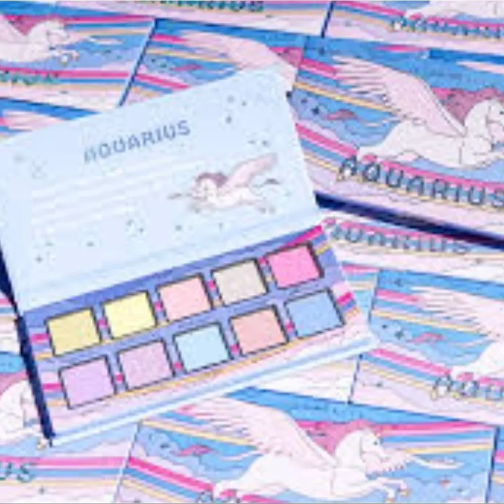 Kara Beauty Aquarius‎ Eyeshadow Palette